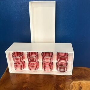 New in Box Edmiston 100% Capri Red & White Swirl Glass Napkin Holders